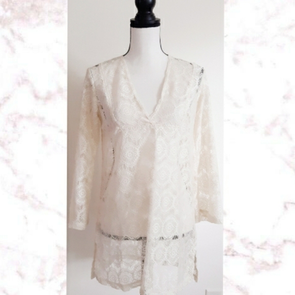 J Valdi Other - J Valdi Lace Swimsuit Cover Up